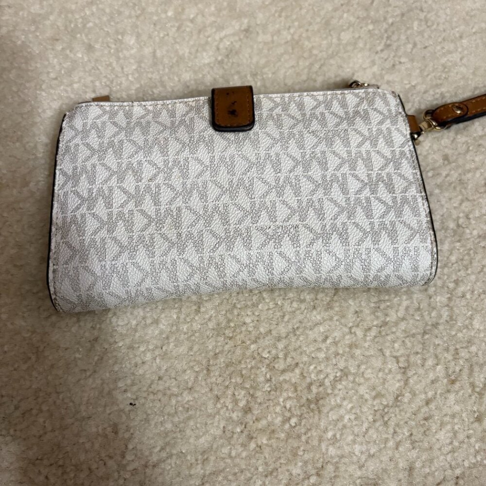 Michael Kors Jet Set Travel Large Wristlet Wallet – Brown MK Logo - Picture 3 of 16